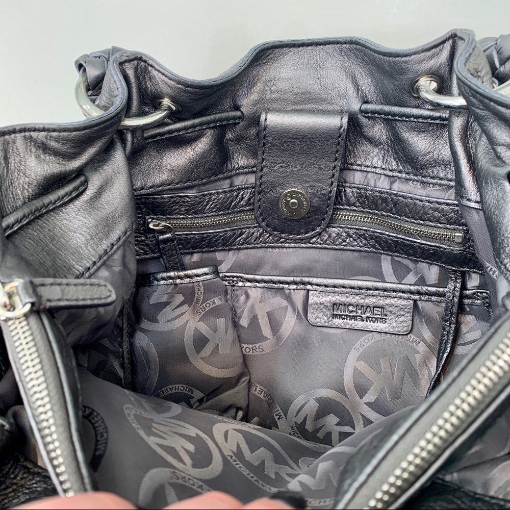 MICHAEL Michael Kors pewter Shoulder Bag - Picture 11 of 16